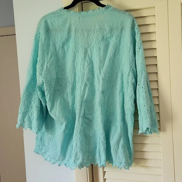 Soft surroundings V-Neck Cotton Embroidered Crop Blouse 2x Aqua - Picture 7 of 8